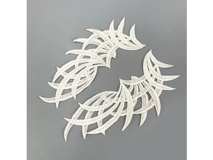 lace-motif-iris-white-ivory-21x9cm.jpg